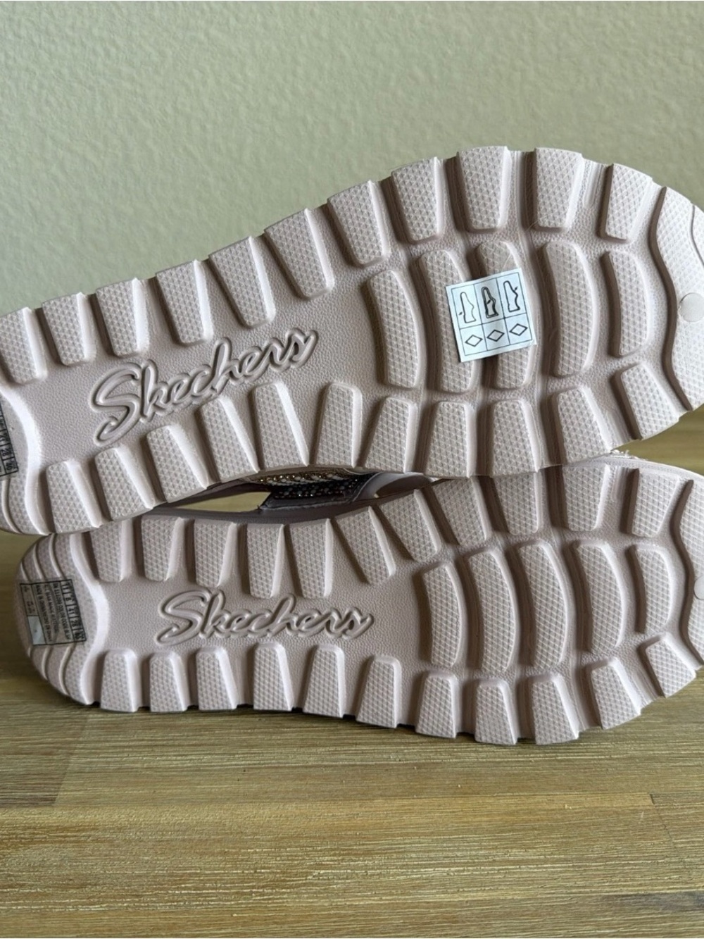 Skechers Women's Foamies Footsteps-How Extra Sandal Sling Back Blush Size 11 - Picture 12 of 16